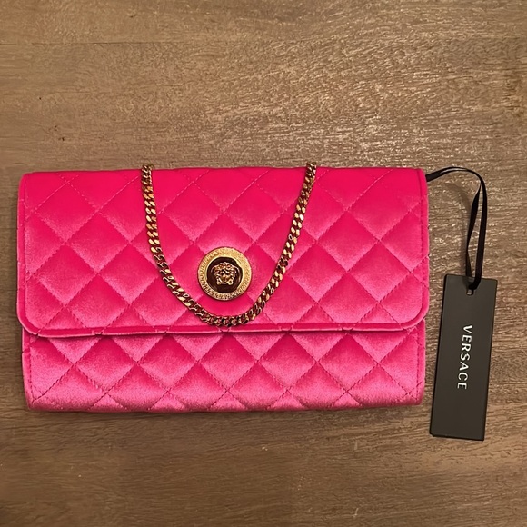 Versace La medusa icon quilted velvet pink Barbie leather crossbody bag NEW - Picture 3 of 9